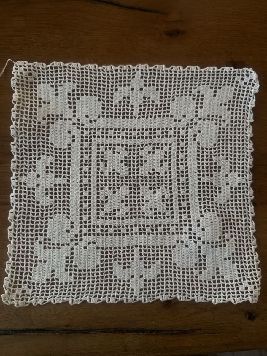 Altra biancheria da tavola: Gehäkelte Deckchen, Handarbeit, ca. 26 x 26 cm, Vintage – Nuovo (secondo la descrizione) da Spreitenbach venduto da BIH2005