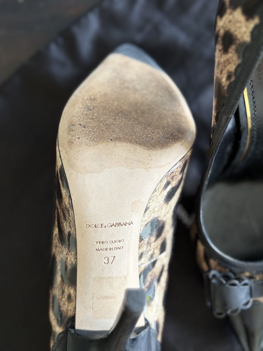 Dolce & Gabbana Scarpe da donna: Dolce & Gabbana Pumps Leo Gr.37 Originalkarton – Usato da Kriens venduto da lar_htd8 2