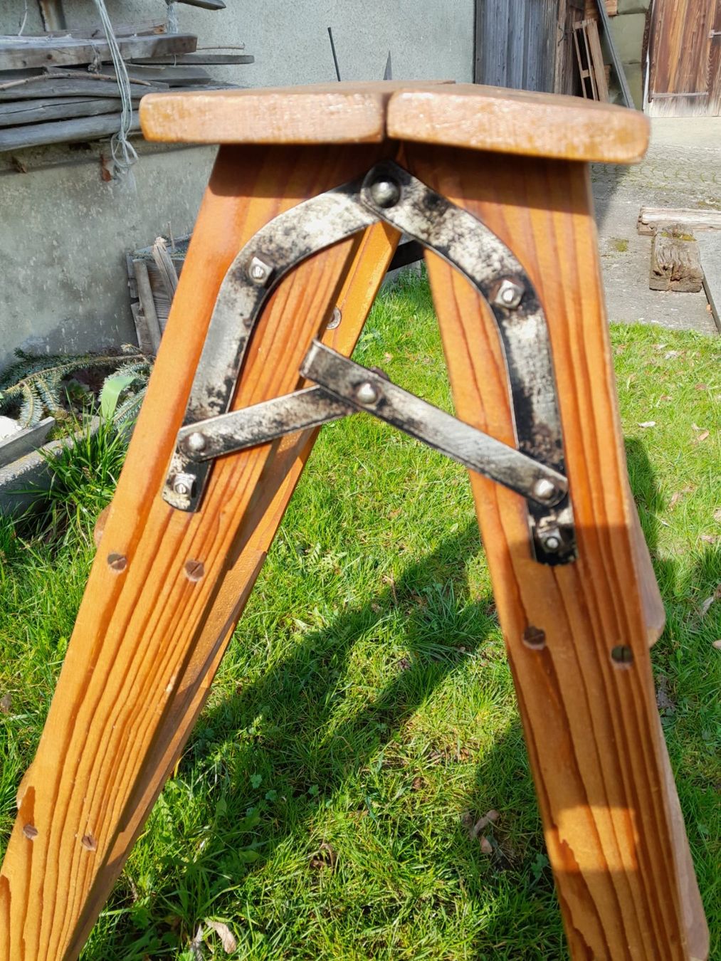 Scale: Bockleiter rustikal – Usato da Münsingen venduto da SchweizBE