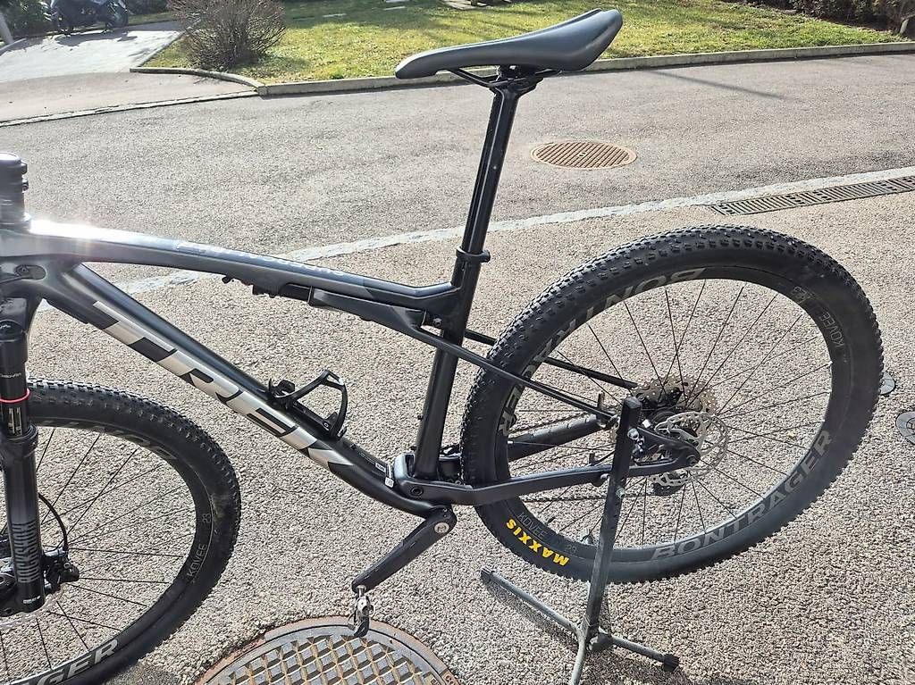 Trek Biciclette: Trek Supercaliber 9.6 - Carbone - SRAM AXS - Roues Carbone – Usato da Sullens venduto da Cherkan15 1