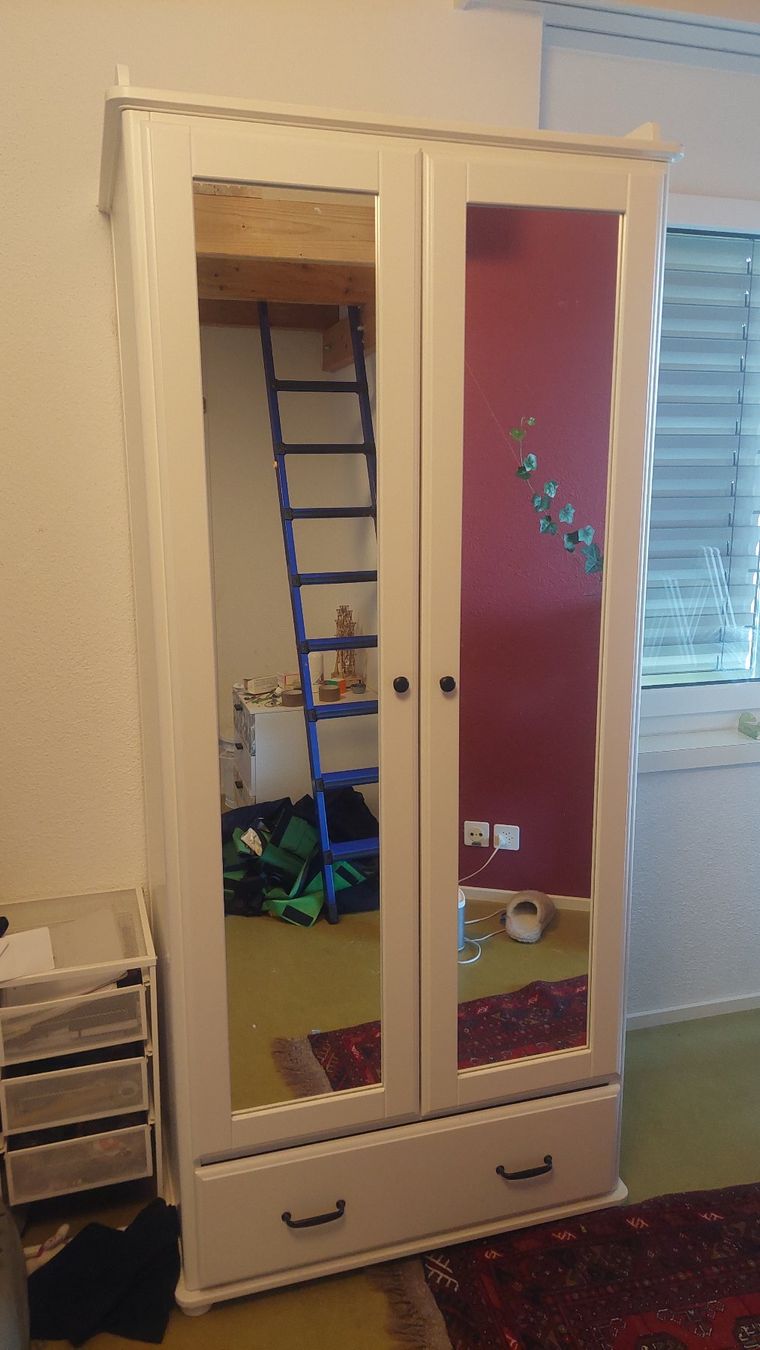 Ikea Armadi: IKEA Kleiderschrank mit Spiegeltüren weiss – Usato da Adligenswil venduto da giu_my2h
