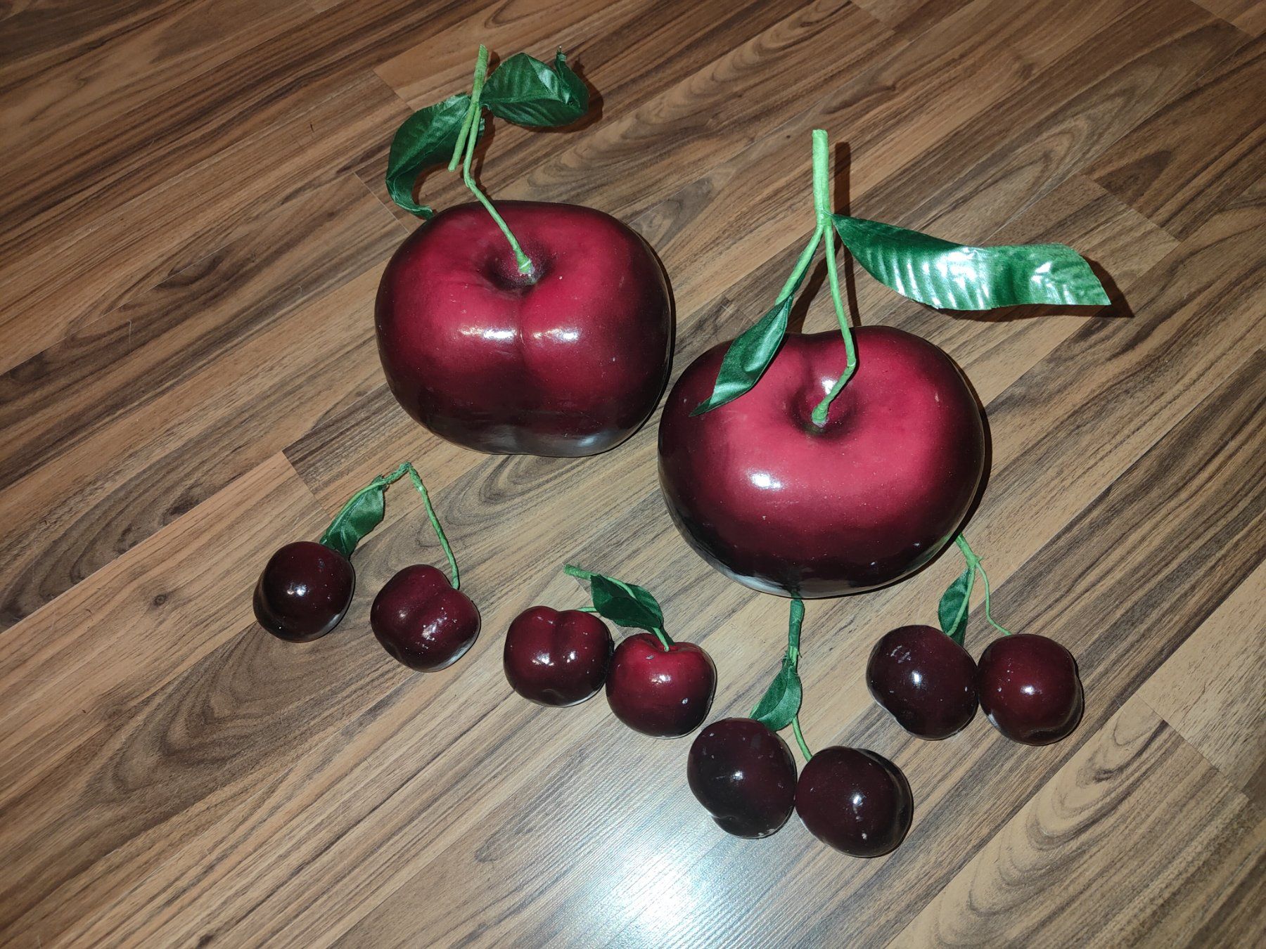 Tutte le decorazioni: Dekokirschen – Usato da Muri AG venduto da Hupfy