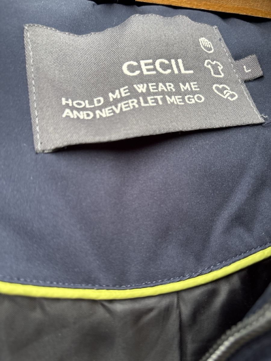 Cecil Giacche: Cecil Winterjacke, Grösse L, Dunkelblau – Usato da Winterthur venduto da Pulator 2
