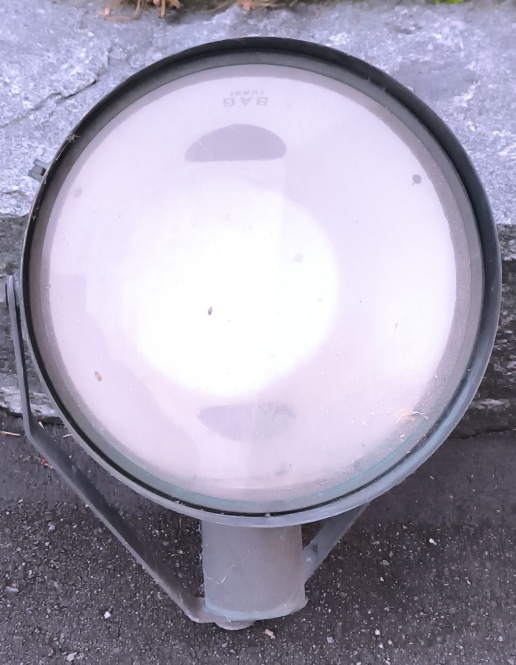 Bag Turgi Lampade: Antike Alte Aussenleuchte/Scheinwerfer aus Kupfer – Difettoso da Hasle LU venduto da Fridu19