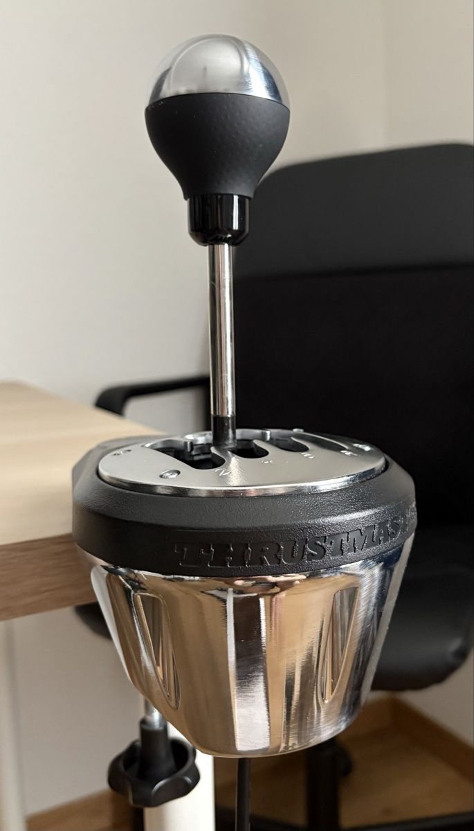 Thrustmaster Controller: Thrustmaster TH8A Shifter – Usato da Kriens venduto da afr_f5x5 1