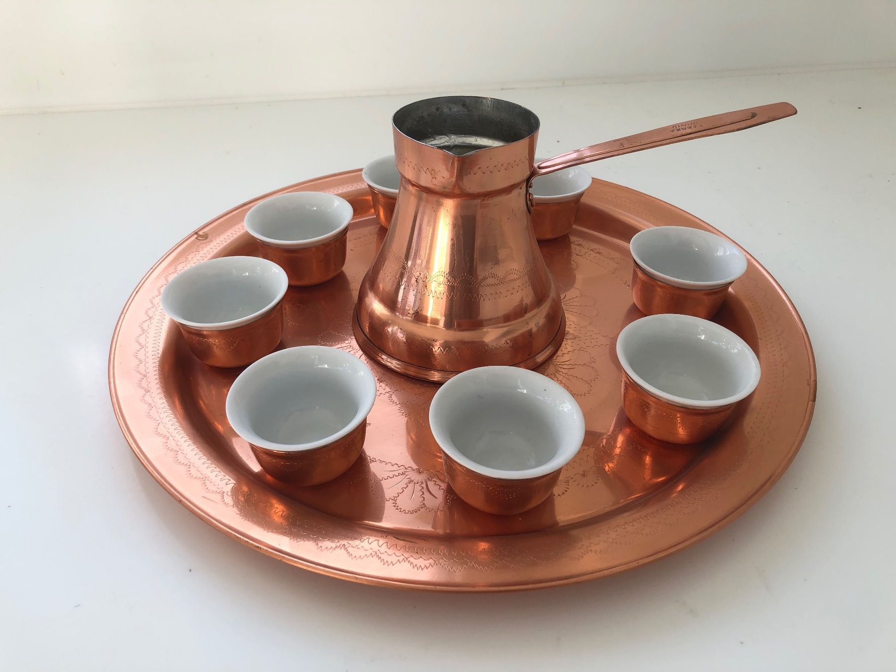 Set di piatti: Kaffe Set / Türkischer Kaffee – Nuovo (secondo la descrizione) da Fehraltorf venduto da moopli