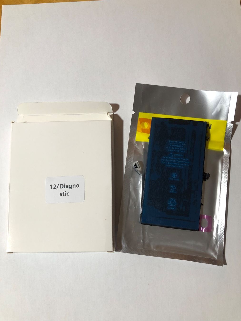 Caricatori & Batterie: Neue iPhone 12 Diagnostic Batterie . – Nuovo e nell'imballaggio originale da Leukerbad venduto da ray_lyv7