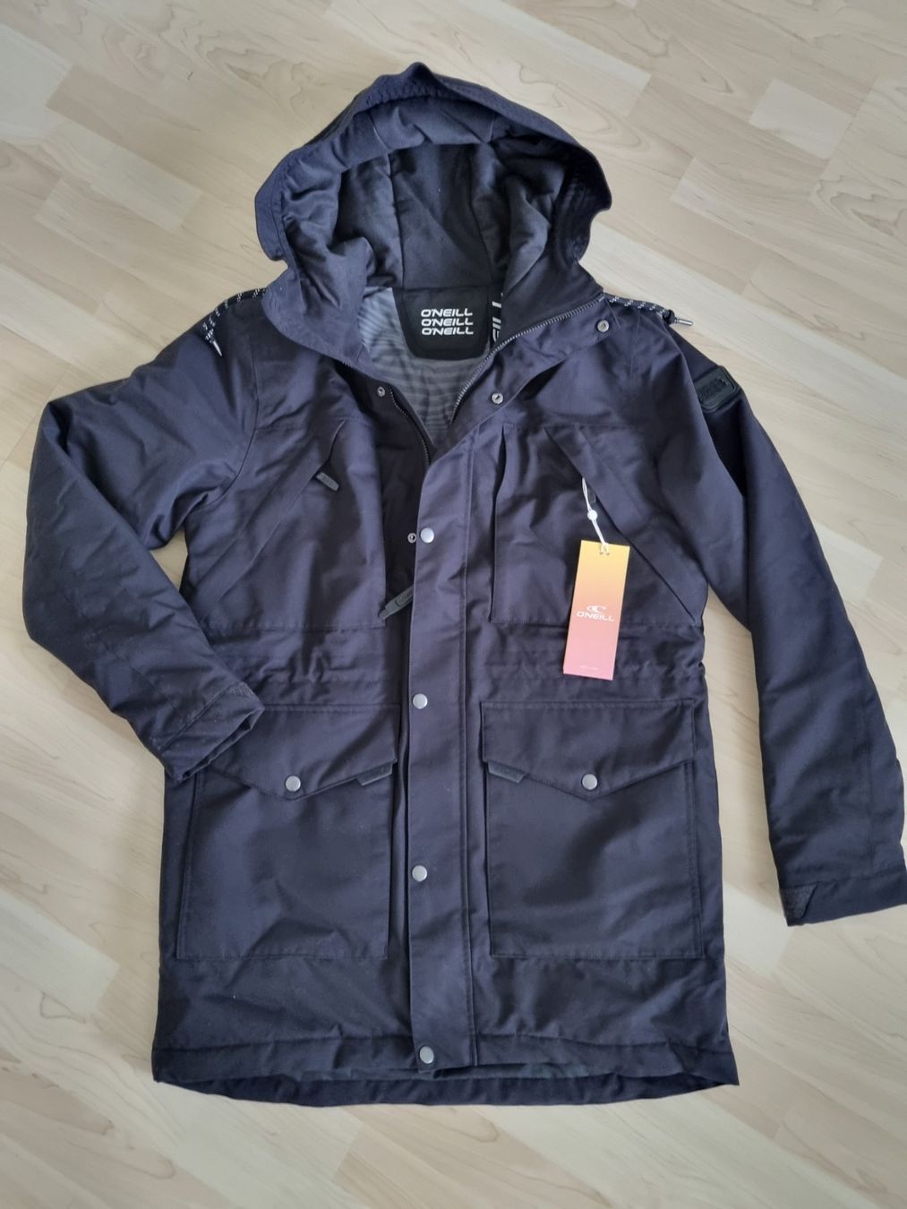 O'Neill Jacken: O'NEILL Winterjacke gr. M – Neu und originalverpackt aus Würenlos von Nigginiggi