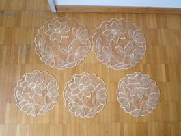 Untersetzer braun  mit Blumen  5 Stück     Set 3