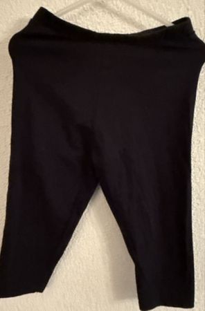 Schwarze Zara Capri Kinder Leggings, Gr.128, Top Zustand