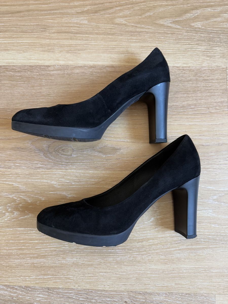 Geox Scarpe da donna: Escarpins cuir noir daim Geox, p.40 – Usato da Tavannes venduto da Thriftshop 2