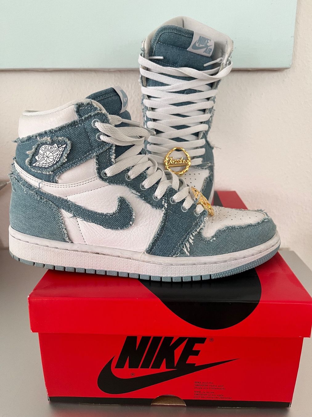 Jordan Scarpe da uomo: Jordan 1 – Usato da St. Gallen venduto da Nickat