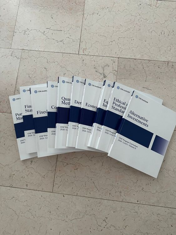 CFA LEVEL 1 BOOKS 2026 (Neu und originalverpackt) in Zürich für CHF 200 ...