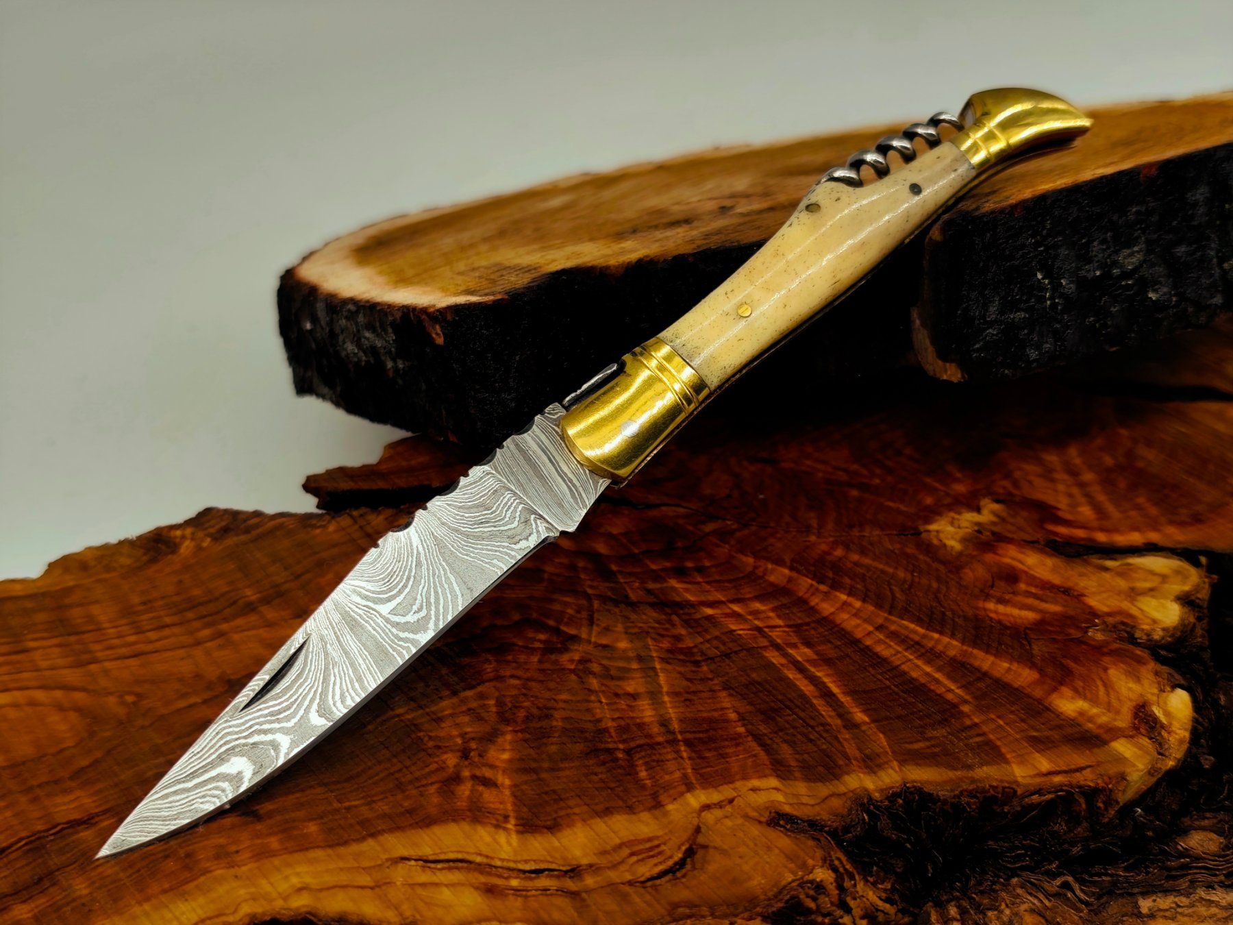 Accessori: Laguiole Damast Messer Klappmesser echtes Damastmesser – Nuovo e nell'imballaggio originale da Arlesheim venduto da Premius_1 1