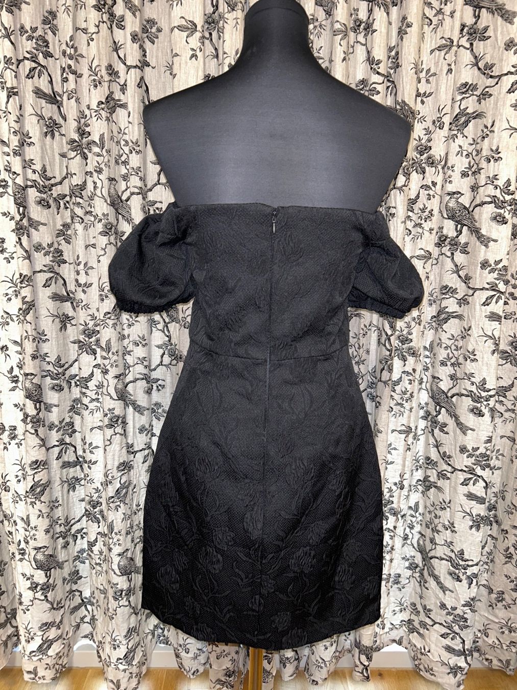 Vestiti: SCHULTERFREIES KLEID – Nuovo (secondo la descrizione) da Luzern venduto da Suneha 3