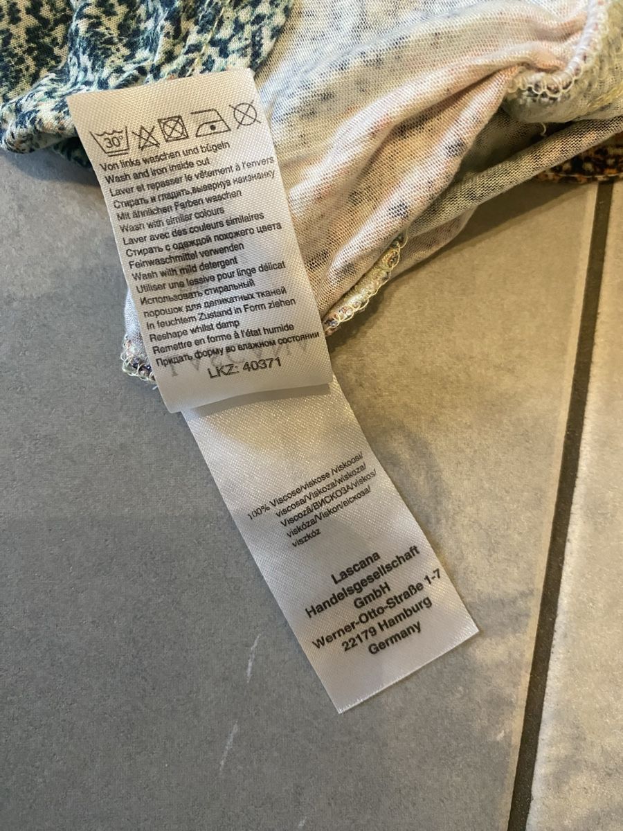 Tute: Sommer Onesie, Gr. 38 – Usato da Hünenberg See venduto da lar_9zjk 5