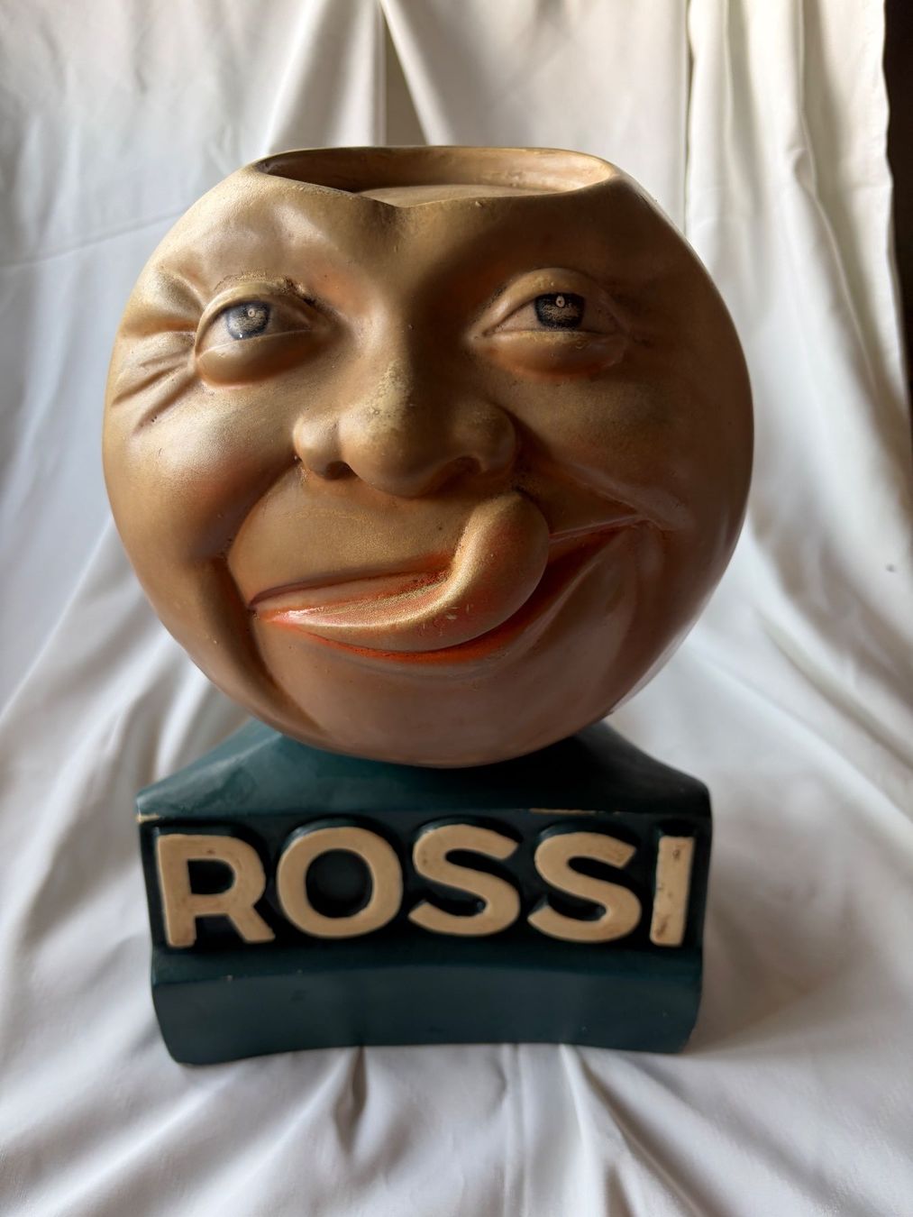 Skulpturen & Statuen: Rossi Werbeträger – Gebraucht aus Rothrist von Teddy9915