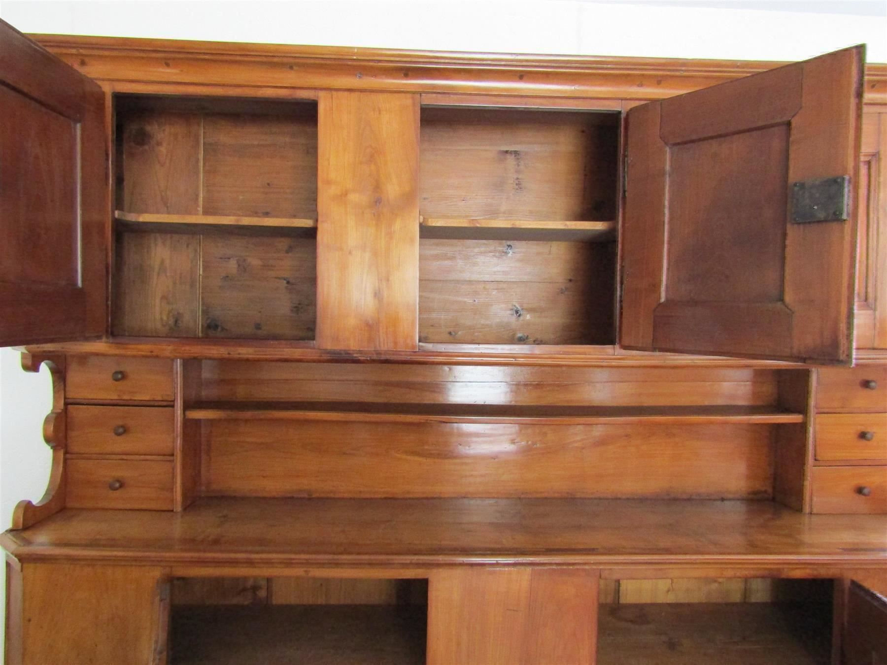 Büffets: Buffet Kirschbaum um 1800 - restauriert              (Nr.18) – Gebraucht aus Herzogenbuchsee von Winigo 4