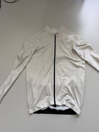 ASSOS EQUIPE RS LS Jersey S11  Almond Milk