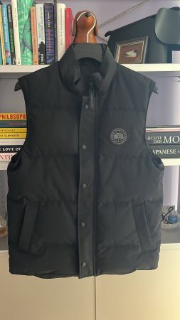 Canada Goose Dauenenweste Garson Gr. MM / 100% Original