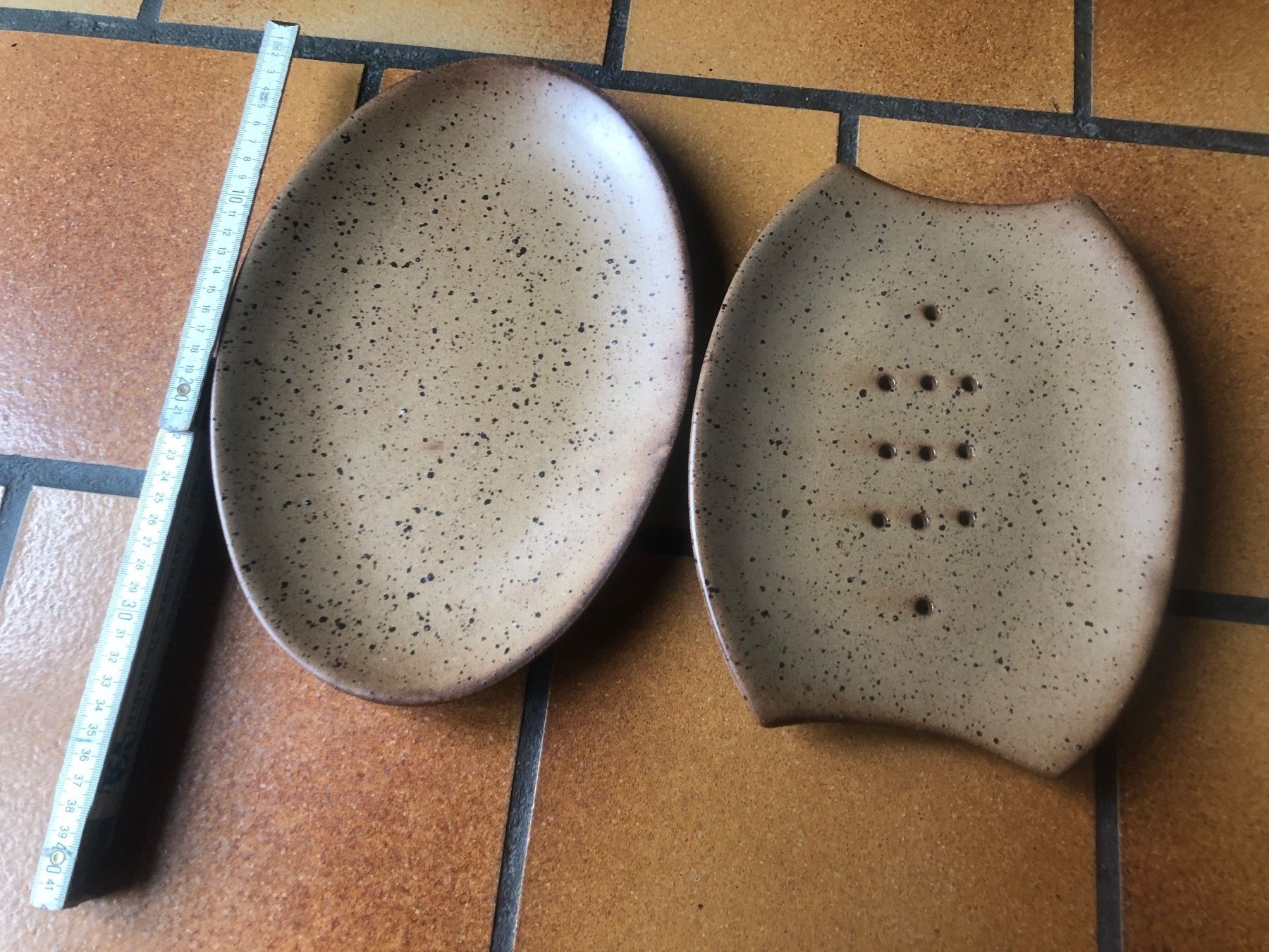 Piatti di portata: plat à asperges en grès – Usato da Bernex venduto da joe_6dn9 1