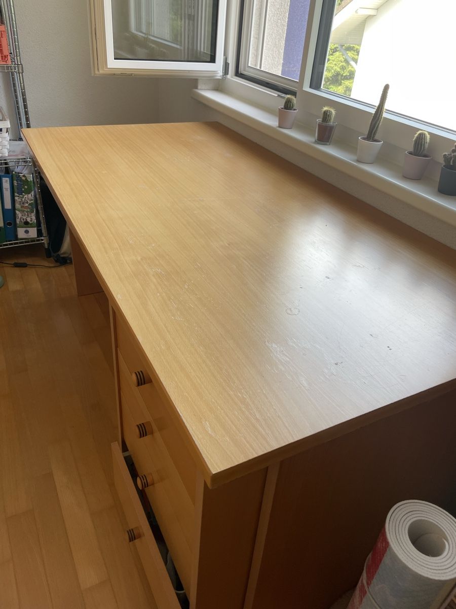Bureaux: Schreibtisch mit Schubladen – D'occasion à Turgi par eiiinalem 3