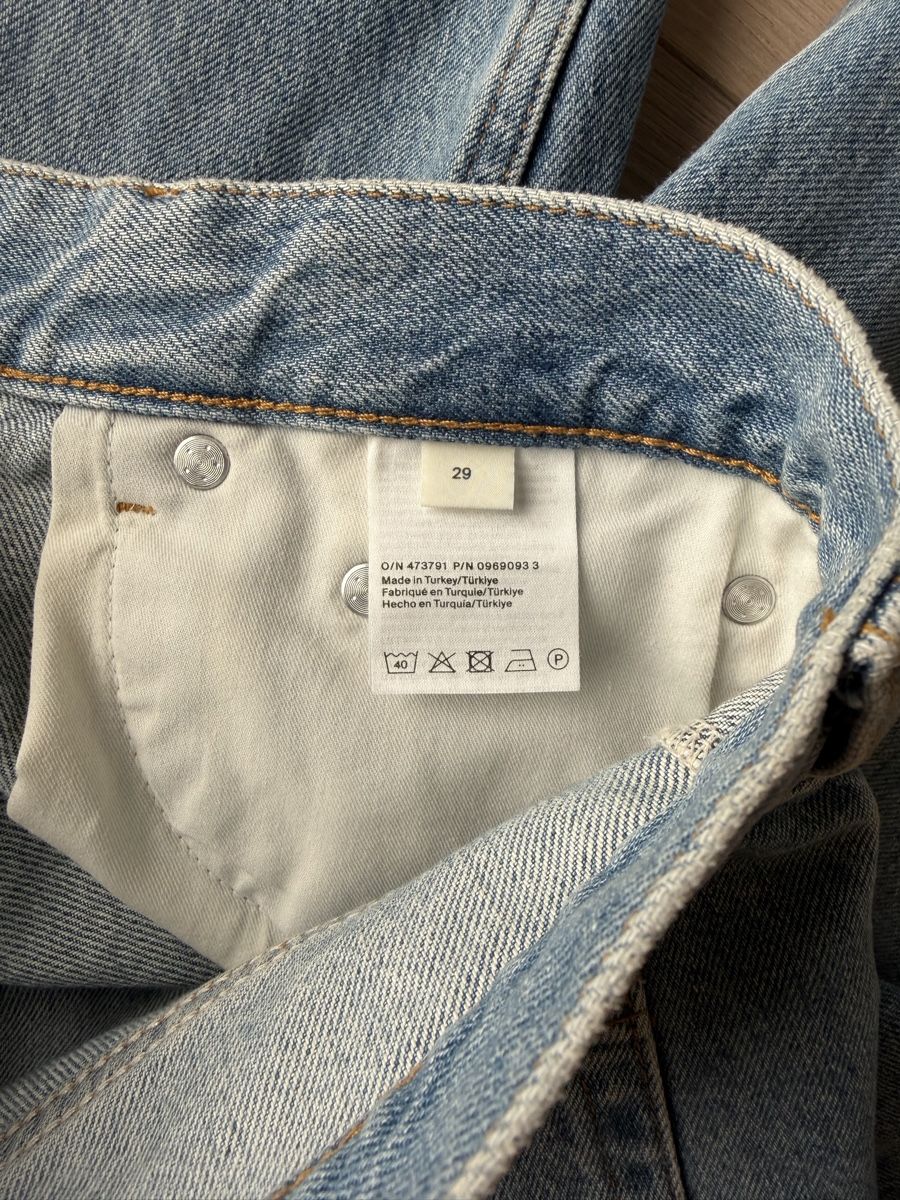 Cos Jeans: COS – Neuf (Voir description) à Erlenbach ZH par mpsy 2
