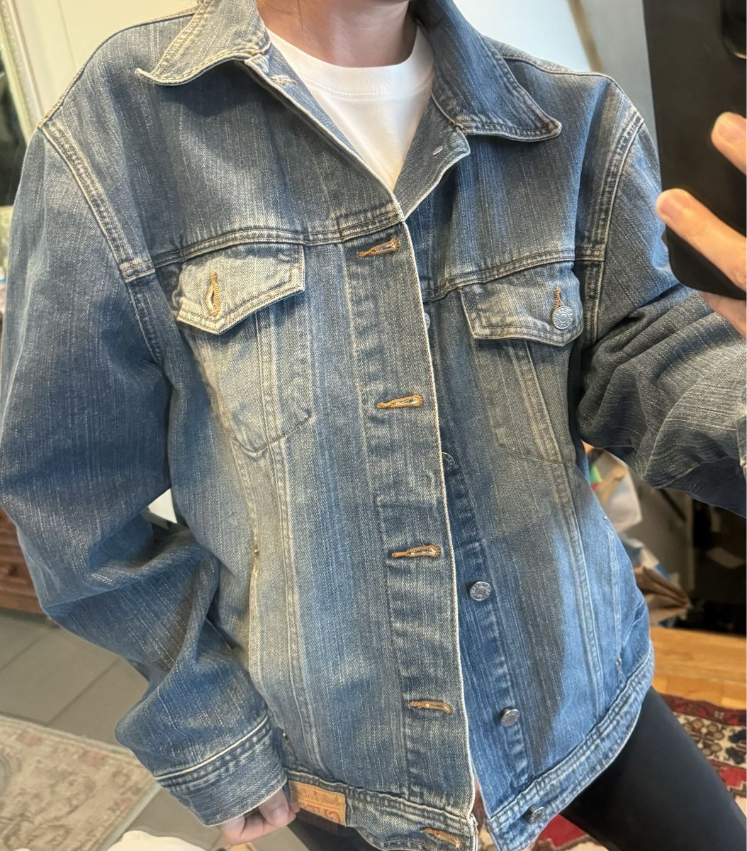Guess Giacche: Guess Jeans Jacke Denim Jacke – Usato da Obfelden venduto da cesarina10