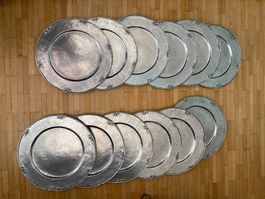 12 Zinn Unterteller, Vintage Design, Durchmesser 25cm