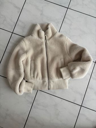 Veste teddy chaude Bershka, taille S, comme neuve!