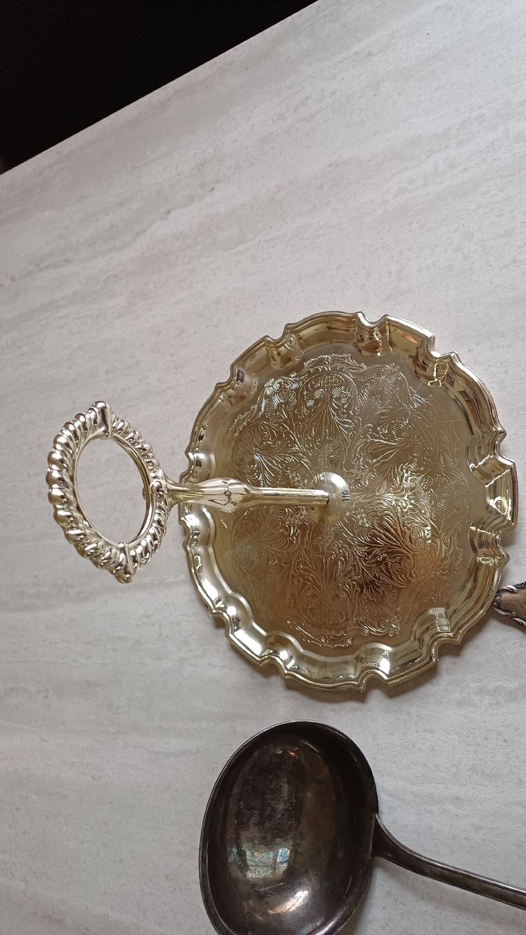 Set di piatti: Versilbertes Konvolut Serviergeschirr gebraucht – Usato da Flawil venduto da Naphtali 2