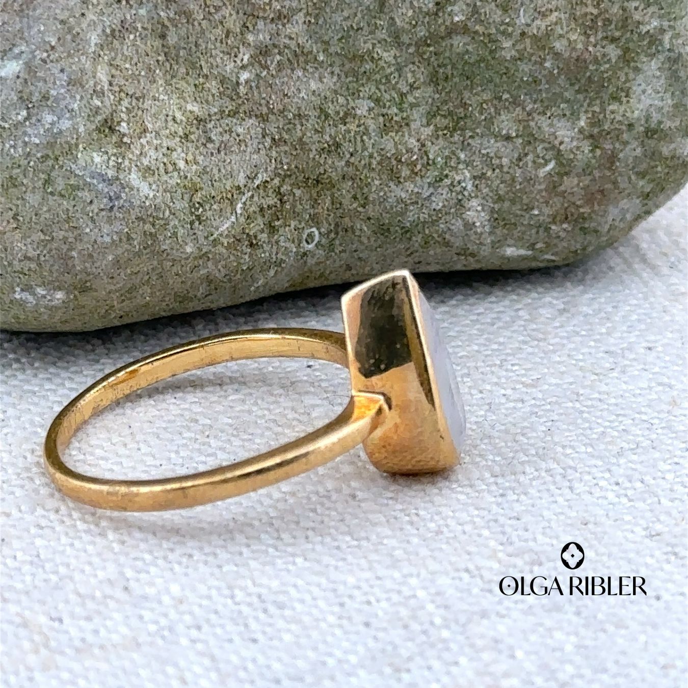 Olga Ribler Anelli: Feiner Ring 925 Sterling Silber mit Mondstein Grösse  62 – Nuovo (secondo la descrizione) da Luzern venduto da Schmuckoutlet 2