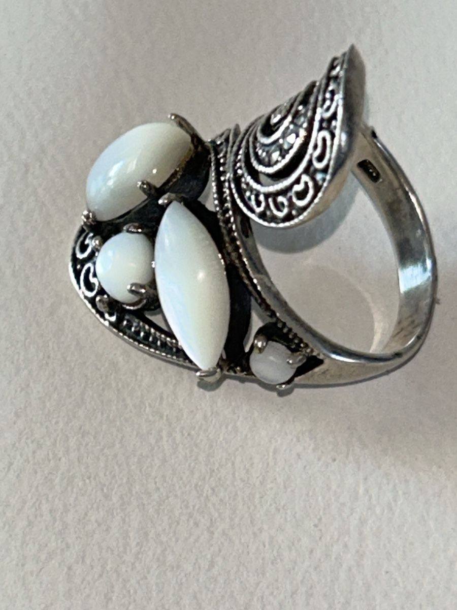 Anelli: Vintage Ring mit Perlmutt und Mondstein Cabochons, Silber – Usato da Düdingen venduto da Reconflo 2