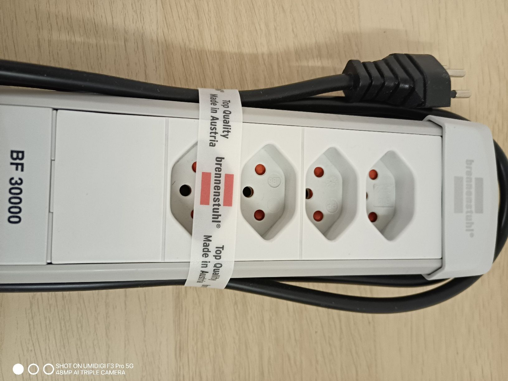 Stecker: Strom Adapter Steckleiste mit 5 Verteiler  – Neu (gemäss Beschreibung) aus Aarwangen von to-hirschi 4