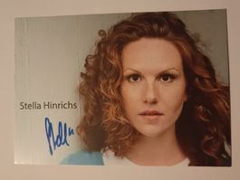 Stella Hinrichs - handsignierte Autogrammkarte