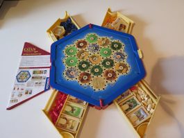 tolles Siedler von Catan "Travel-Kompakt-Box" wie neu