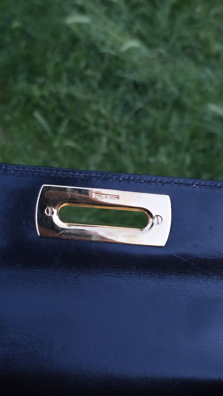 Salvatore Ferragamo Borse da donna: Sac à main Salvatoré Ferragamo Gancini – Usato da Cressier NE venduto da Oldwatch94 4