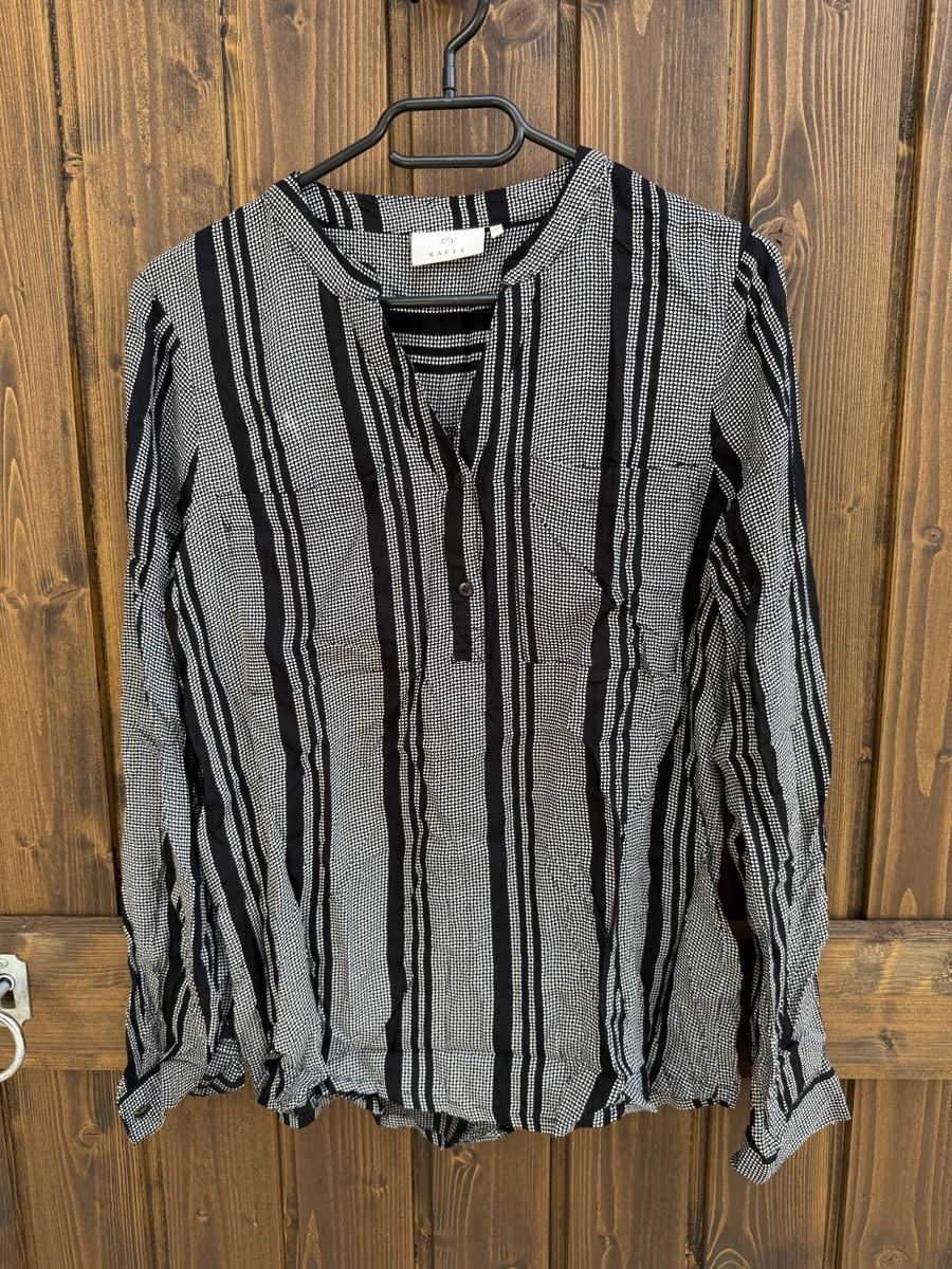 Chemisiers: Bluse von KAFFE Gr. 36 – D'occasion à Rorbas par Zunnii