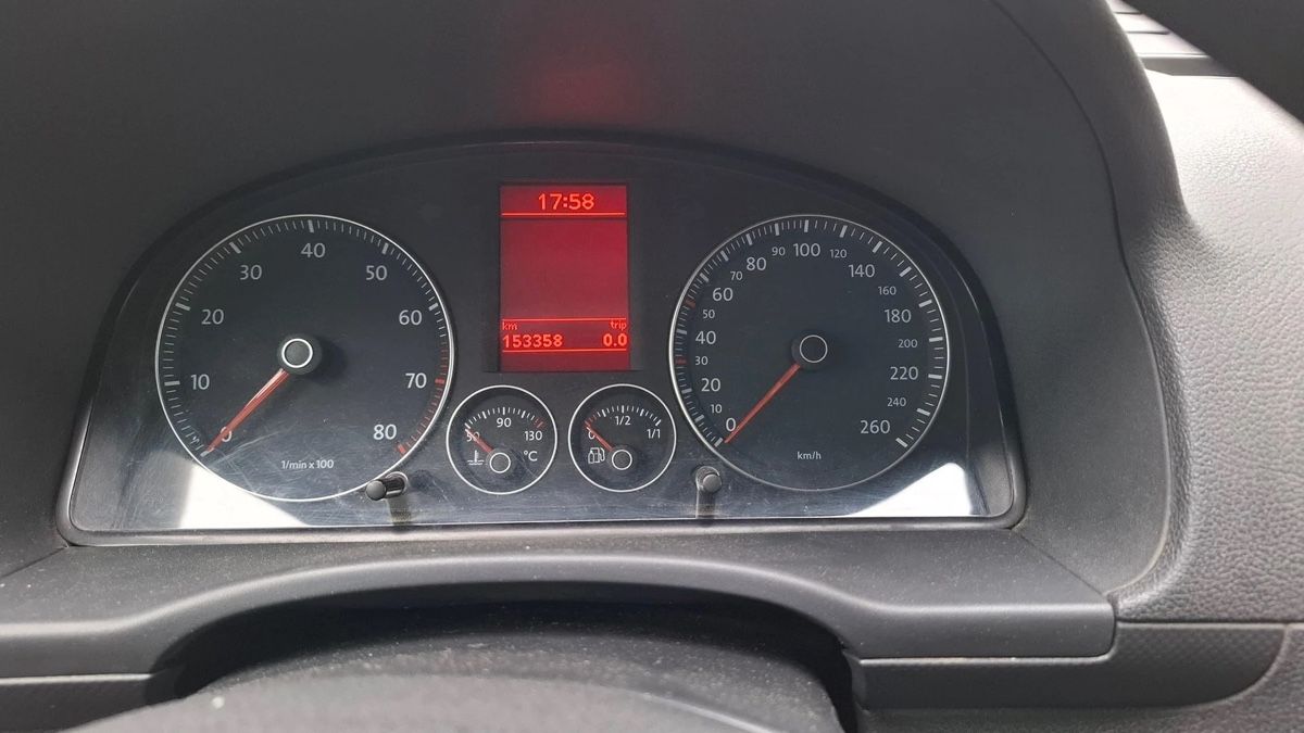 VW Veicoli commerciali: Vw caddy 2.0 bensin – Usato da Niederbipp venduto da alp_6dg6 4