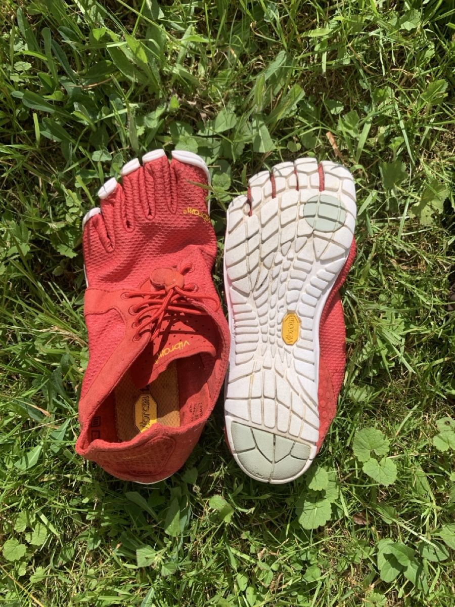 Scarpe da donna: Vibram FiveFingers  Rot Damen 37;) – Usato da Nesslau venduto da mimir111