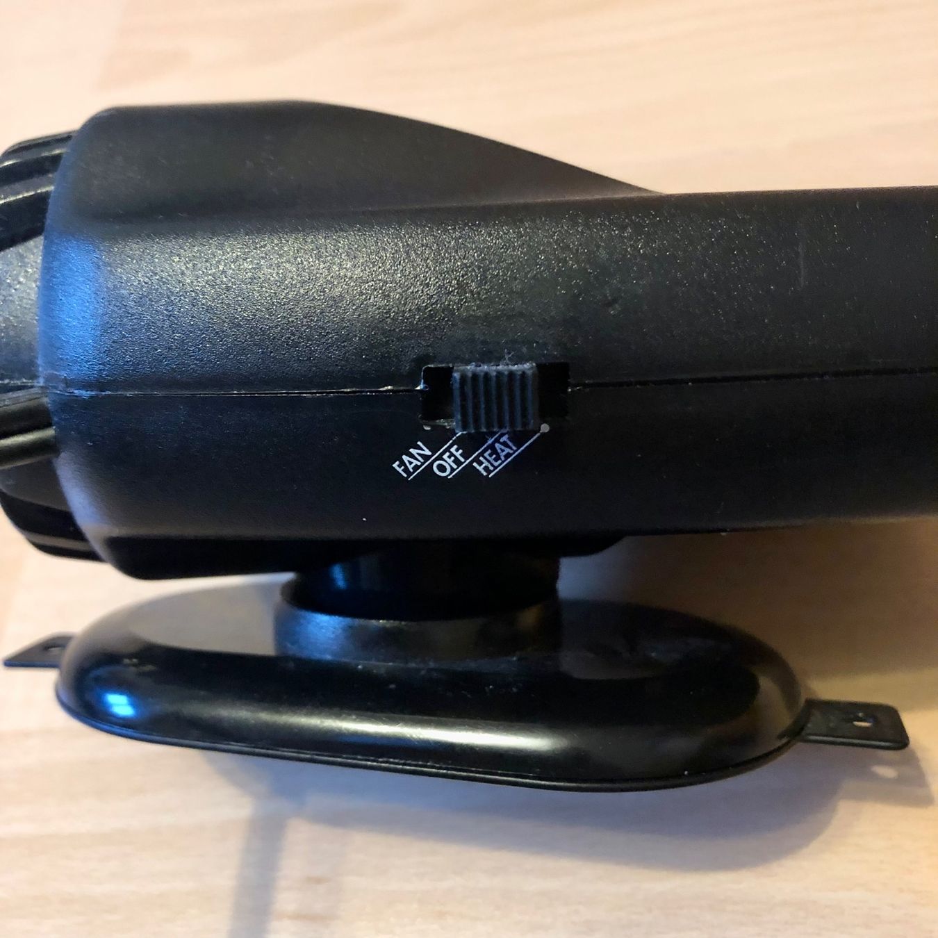 Radiatori: Heizlüfter (12 Volt) Auto – Usato da Küblis venduto da AlpinePro_GR 5