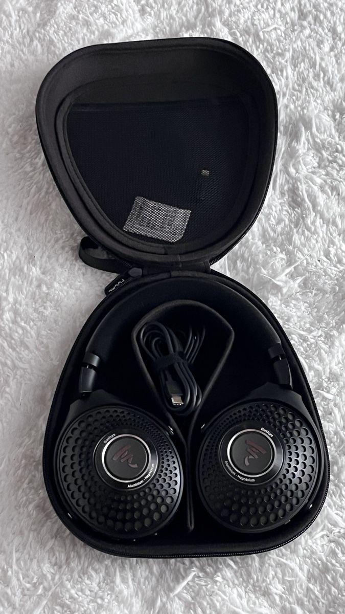 Focal Cuffie: Focal Bathys Kopfhörer - Top Zustand mit Etui! – Nuovo (secondo la descrizione) da Wimmis venduto da QC80 1