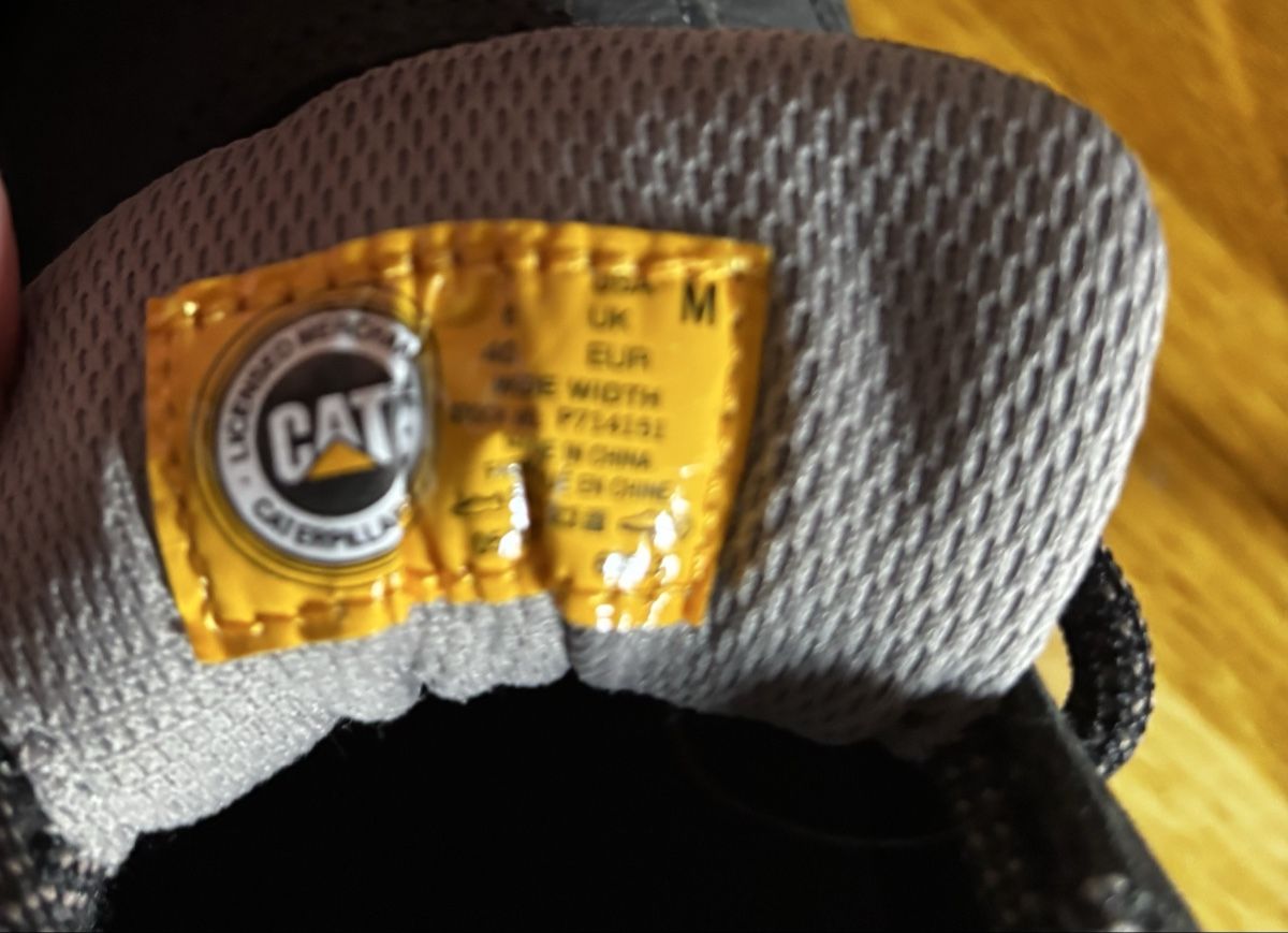 Caterpillar Scarpe da uomo: Paire de chaussures marque CAT – Nuovo (secondo la descrizione) da Estavayer Le Lac venduto da sico1260 3
