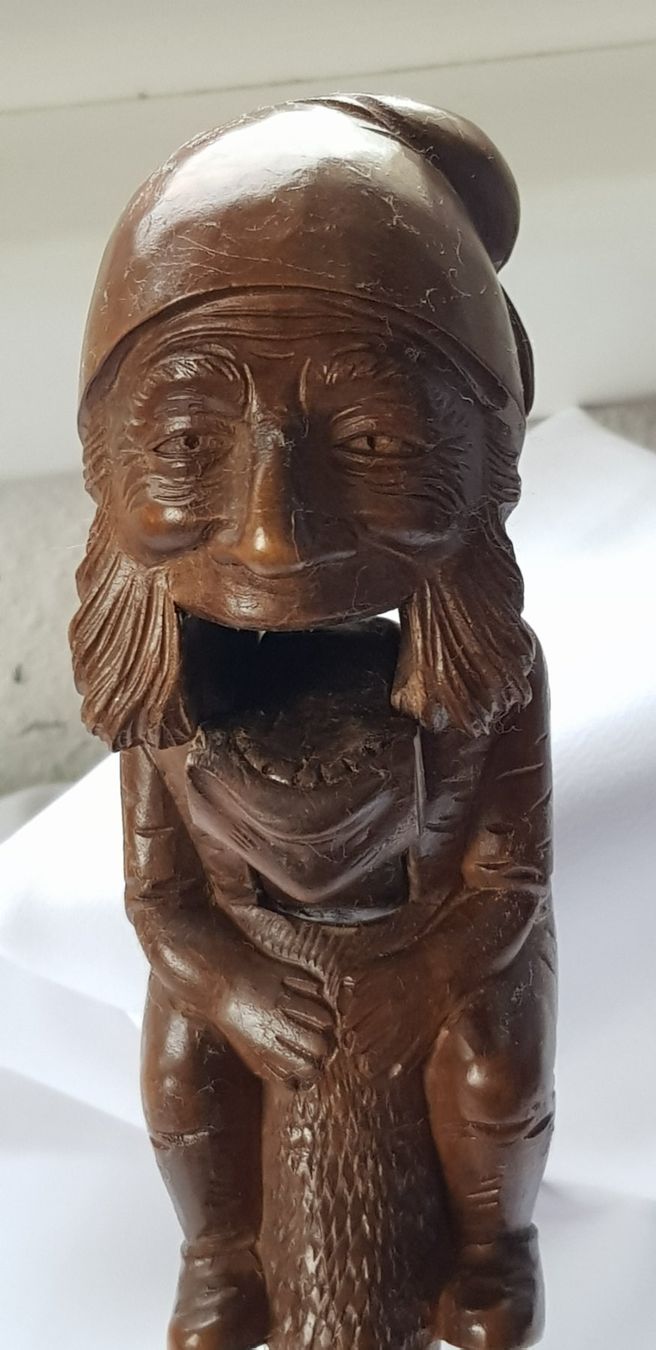 Statuette: Nussknacker geschnitzt Brienz selten schön – Nuovo (secondo la descrizione) da Dällikon venduto da Toyfan 1