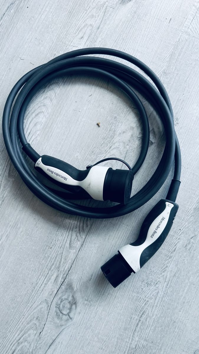 Cavi: Typ 2 Kabel 5m – Usato da Fulenbach venduto da Pixelshop