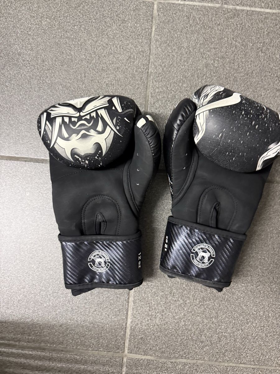 Handschuhe & Handstulpen: Boxhandschuhe – Gebraucht aus Meilen von Aqualinas 1