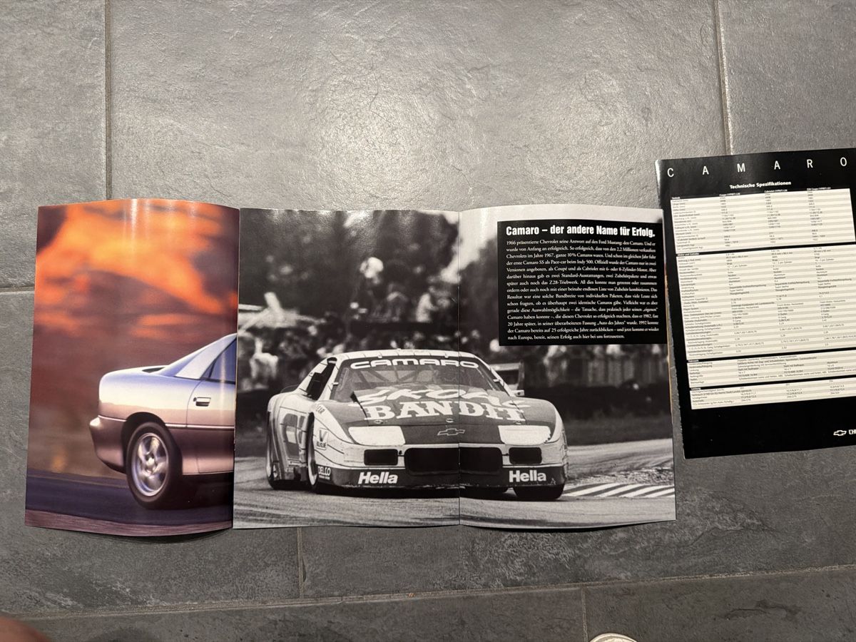 Chevrolet Documenti: Chevrolet Camaro Prospekt - rar – Usato da Wolfwil venduto da Rolex1 6