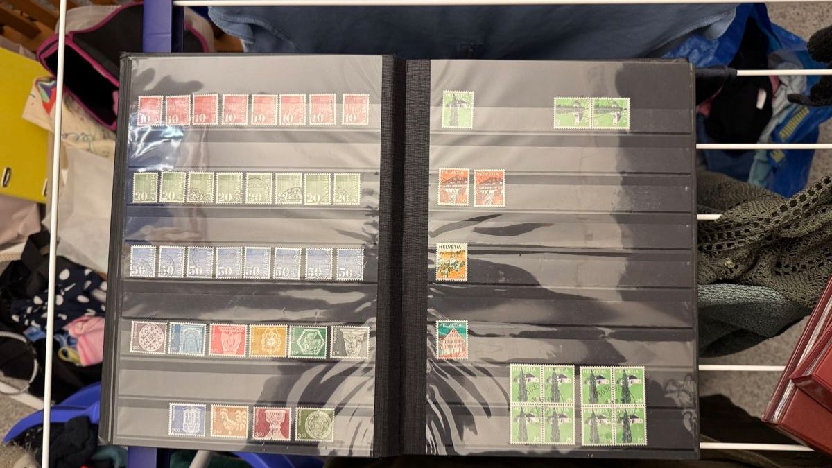 Tutti i francobolli: 1 x Album Briefmarken – Usato da Walzenhausen venduto da -Ballu- 6