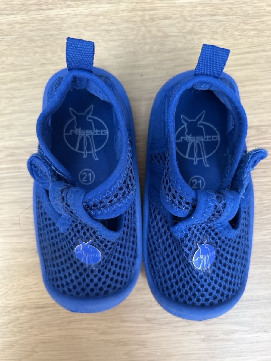 Scarpe da uomo: Badeschuhe Grösse 21 – Usato da Uznach venduto da nerkic 2