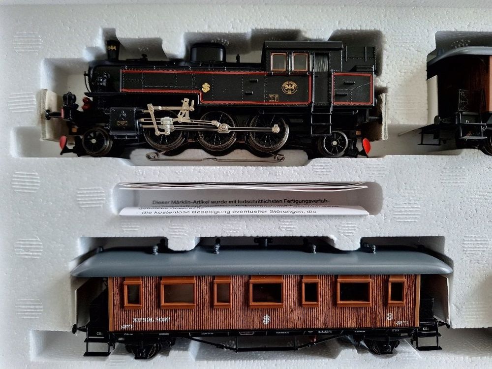 Märklin HO 28703. Train Historique de la SJ avec éclairage (Neu und ...